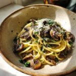 Mushroom & Kale Spaghetti
